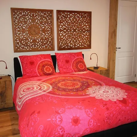 Het Koetshuis Bed & Breakfast *